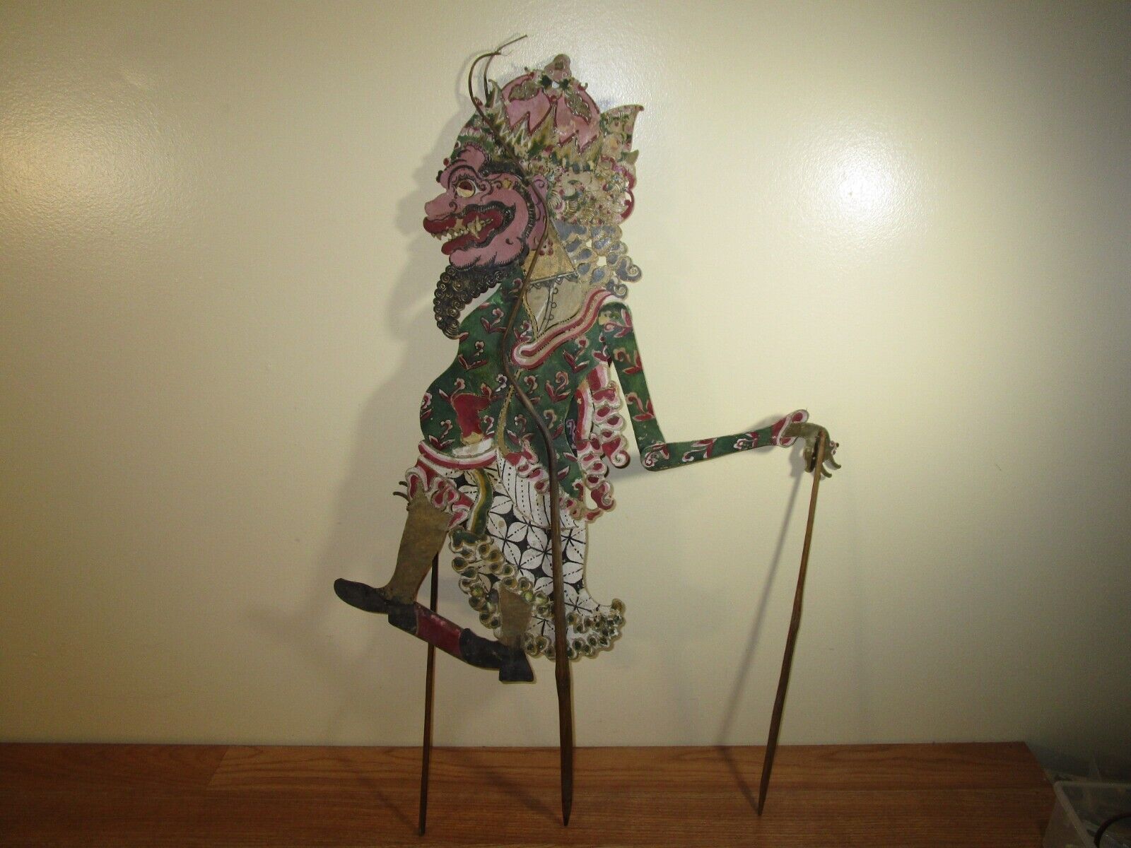 Rare Vintage Wayang Kleur Indonesian Shadow Puppet Handmade Wood Painted Art