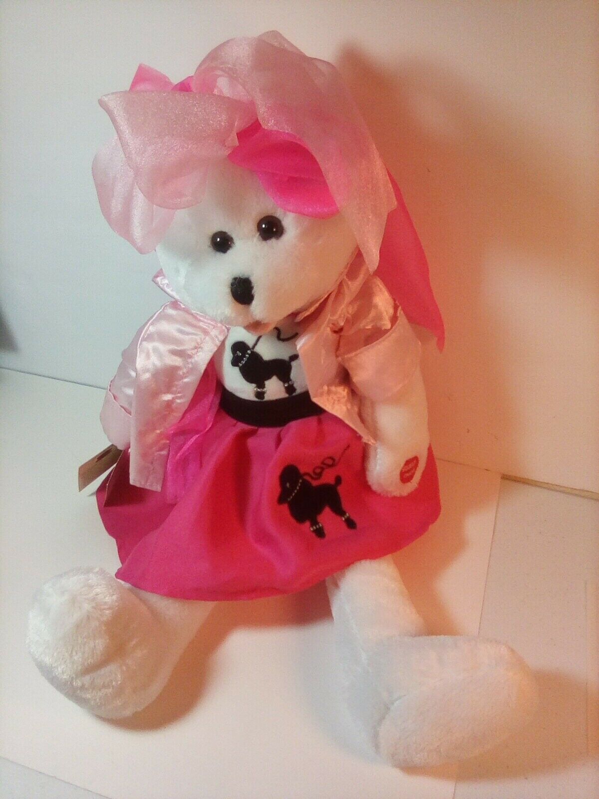 Pbc Chantilly Lane Musical Bear "olivia" "your The One That I Want" W/tag