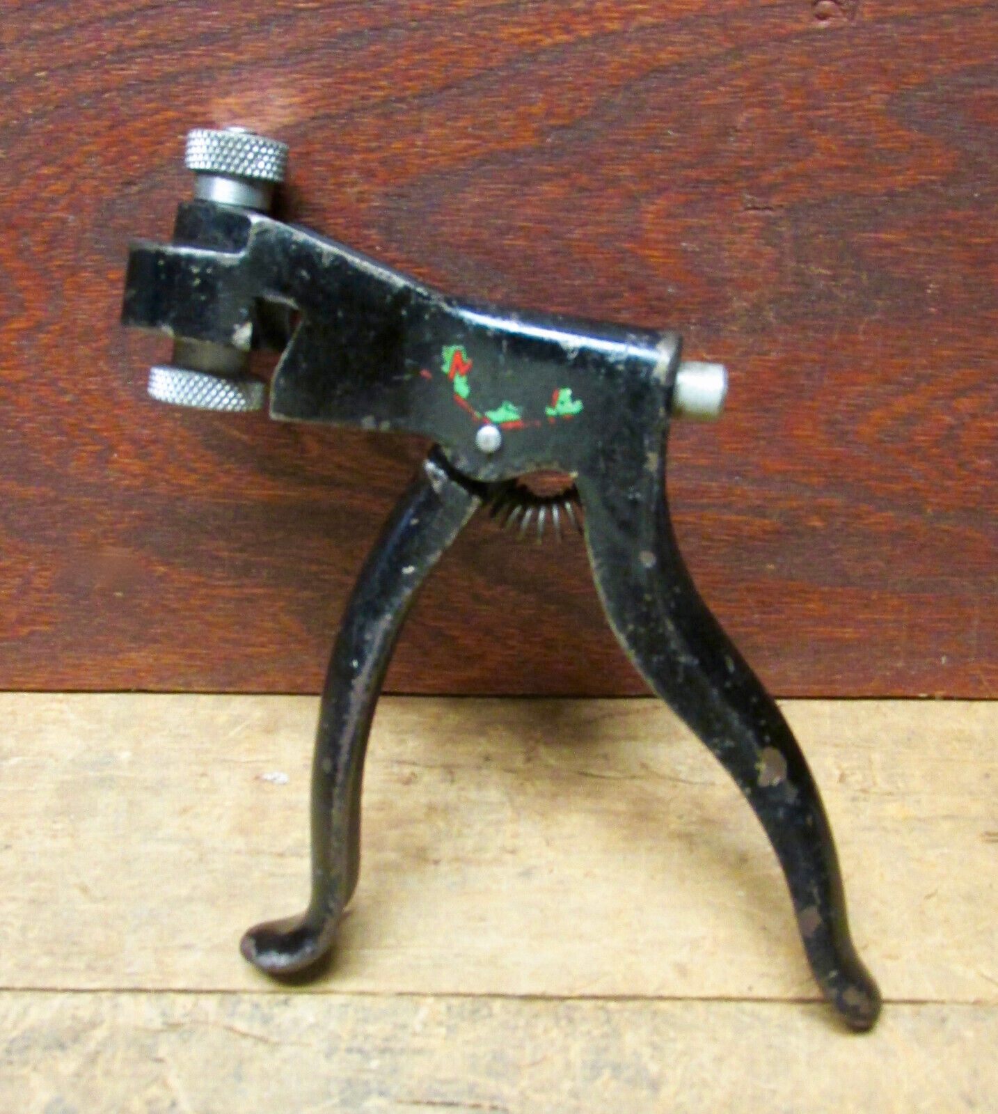 Vintage Pistol Grip Saw Set Made In U.s.a. Nice Tool